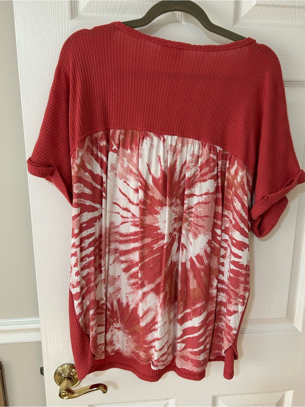 LuLaRoe 2X Women's Coral Tie-Dye Mixed-Media Top